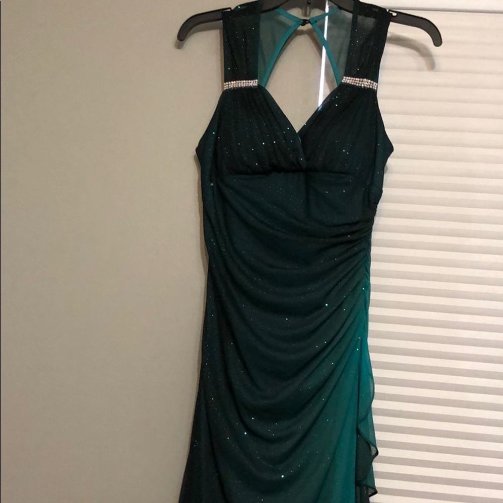 Dress - Picture 2 of 3